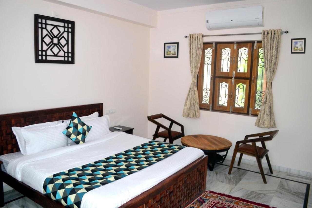 Hotelier Hosts - A Home Stay Джодхпур Экстерьер фото