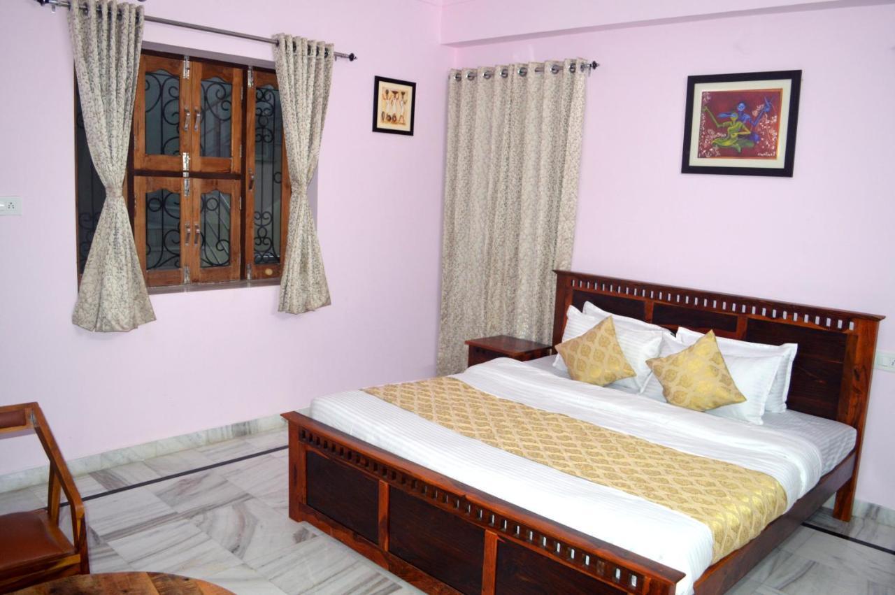 Hotelier Hosts - A Home Stay Джодхпур Экстерьер фото